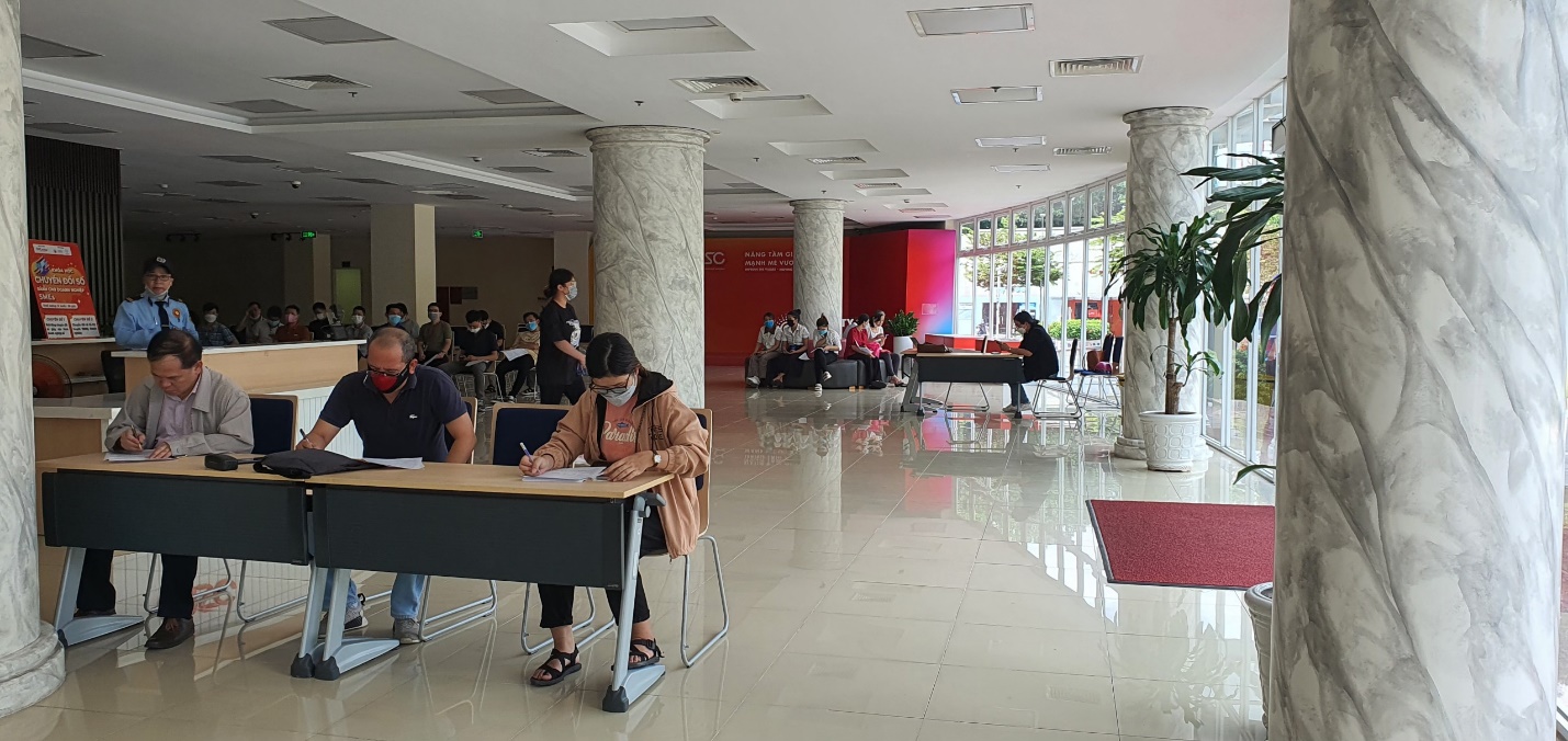 Tiêm vắc xin ngừa Covid-19 mũi nhắc lại lần 2 (mũi 4) cho người lao động tại QTSC