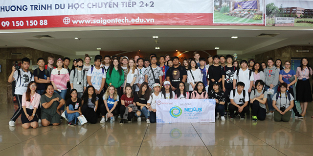 Đoàn học sinh trường Nexus International School Singapore tham quan QTSC
