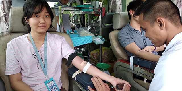 Ấm áp tinh thần sẻ chia tại ngày hội hiến máu nhân đạo ở SaigonTech