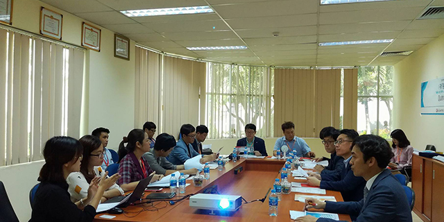 Đoàn doanh nghiệp tỉnh Chungbuk, Hàn Quốc thăm và làm việc tại QTSC