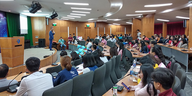 Hội thảo kỷ nguyên 4.0 - Cơ hội và thách thức mang đến nhiều kiến thức bổ ích cho sinh viên SaigonTech