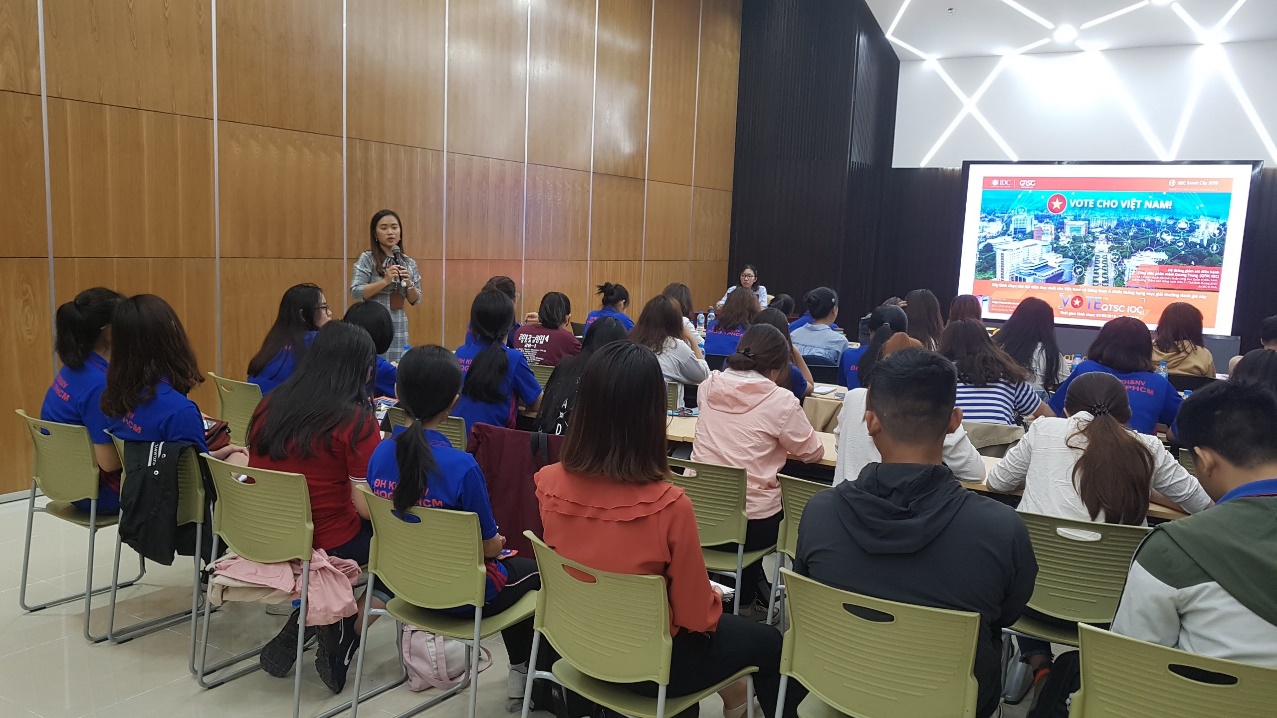 Students of University of Social Sciences and Humanities – Vietnam National University HCMC visited QTSC