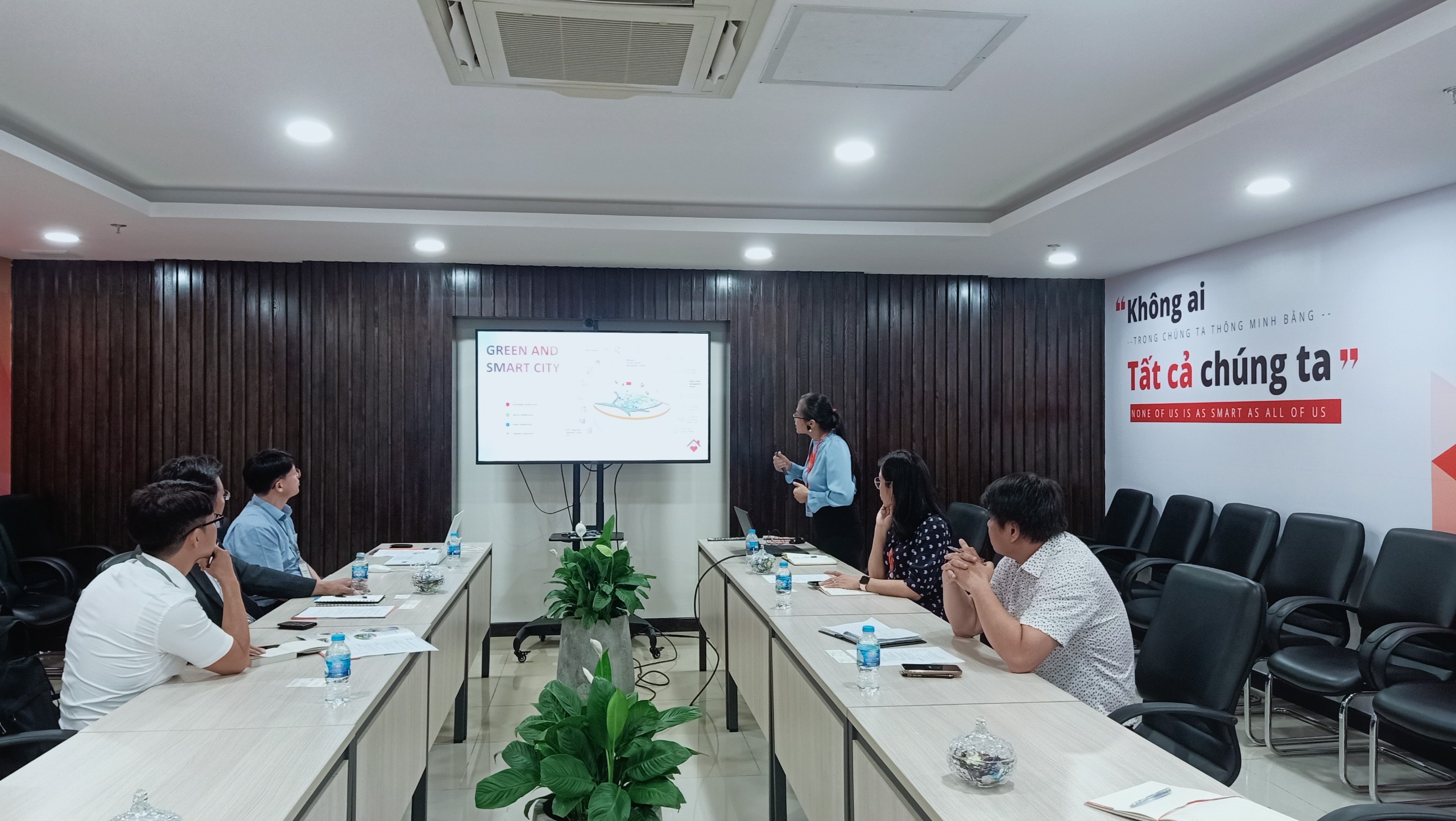 Đoàn GS E&C, Hàn Quốc tham quan tìm hiểu QTSC
