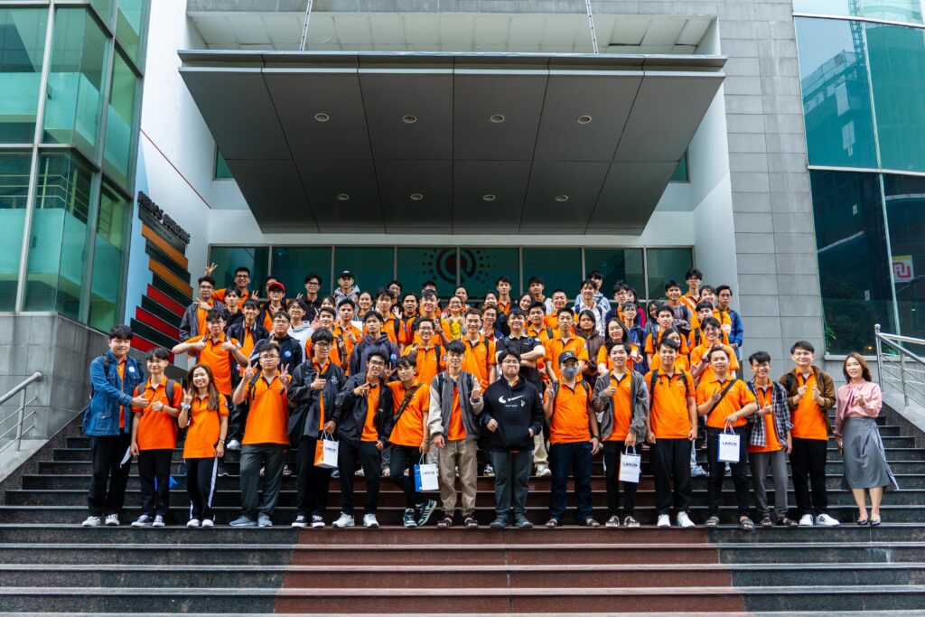 BTM Global Việt Nam tiếp đón 80 sinh viên Đại học FPT Cần Thơ đến thăm văn phòng làm việc