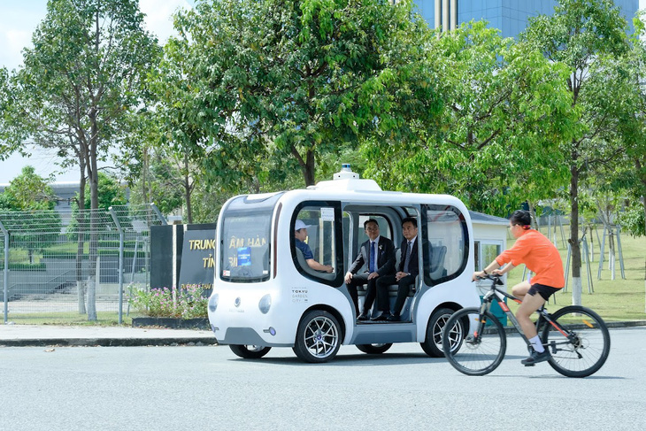 Ho Chi Minh City allows controlled testing of self-driving vehicles at QTSC