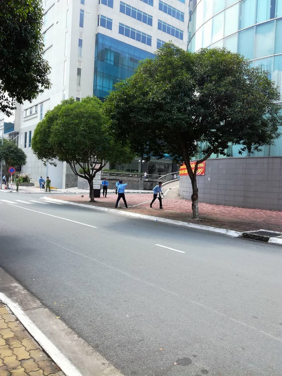 The building's security forces used fire extinguishing equipment