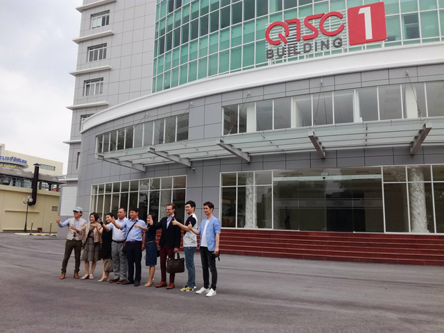 Taking souvenir pictures at QTSC Building 1
