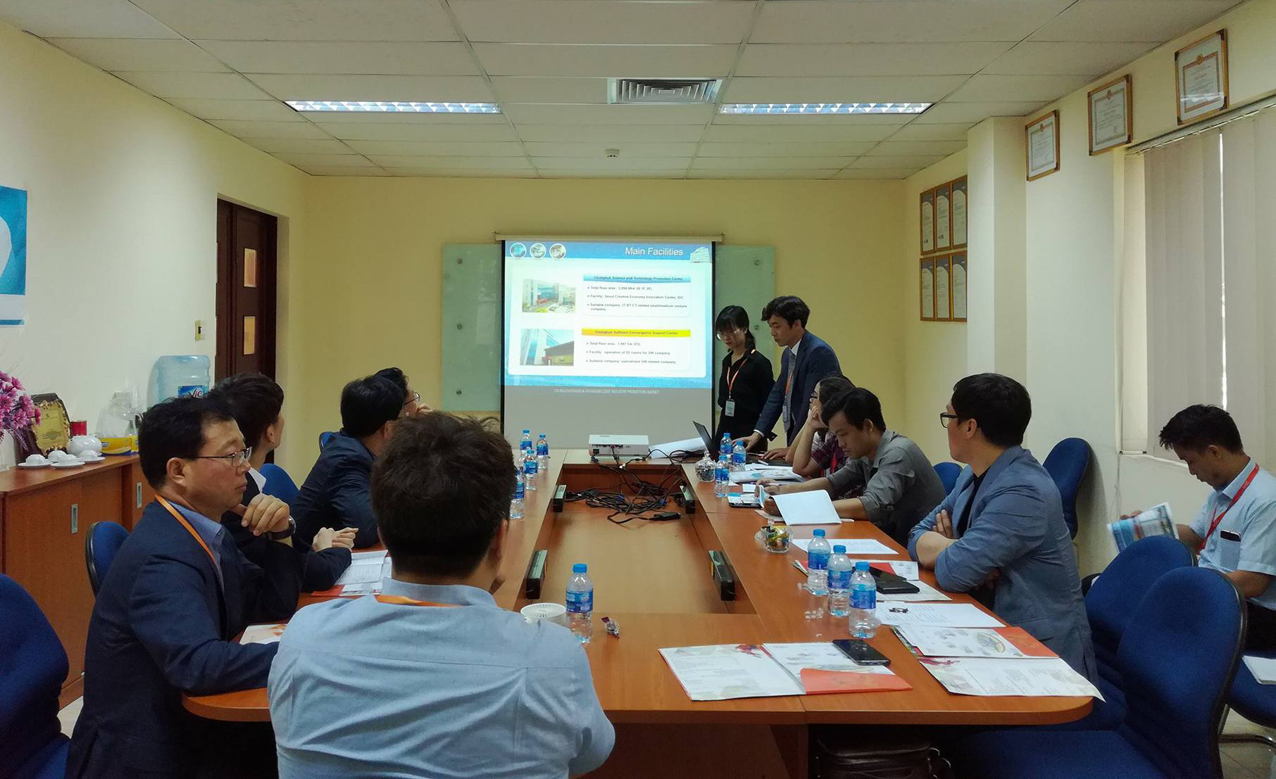 Korean enterprises introduced their strengths