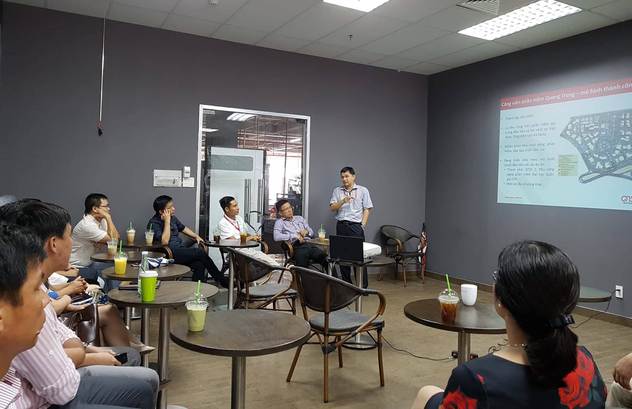 ong-lam-nguyen-hai-long-giam-doc-qtsc-gioi-thieu-ve-mo-hinh-do-thi-thong-minh