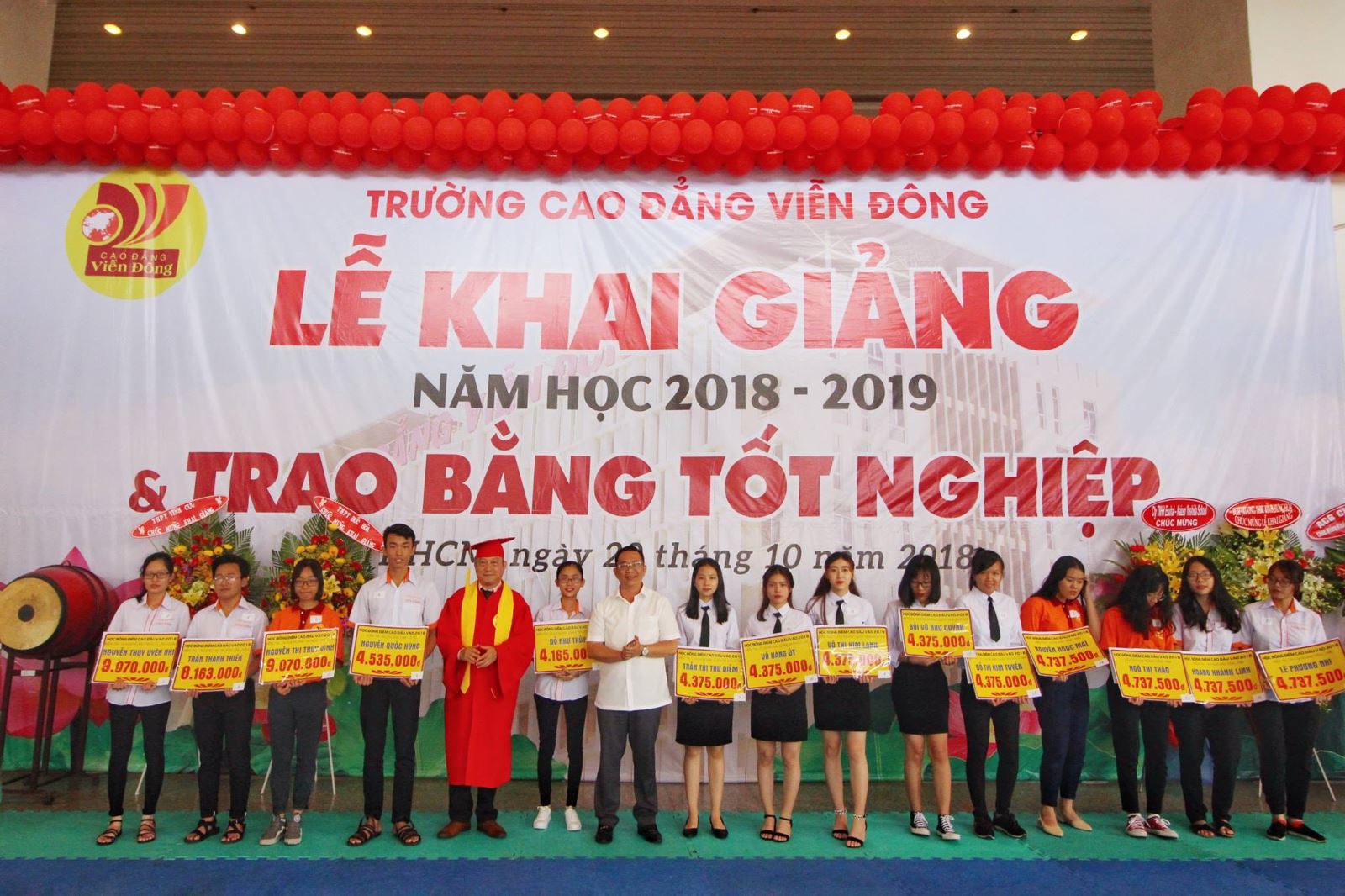 trao hoc bong