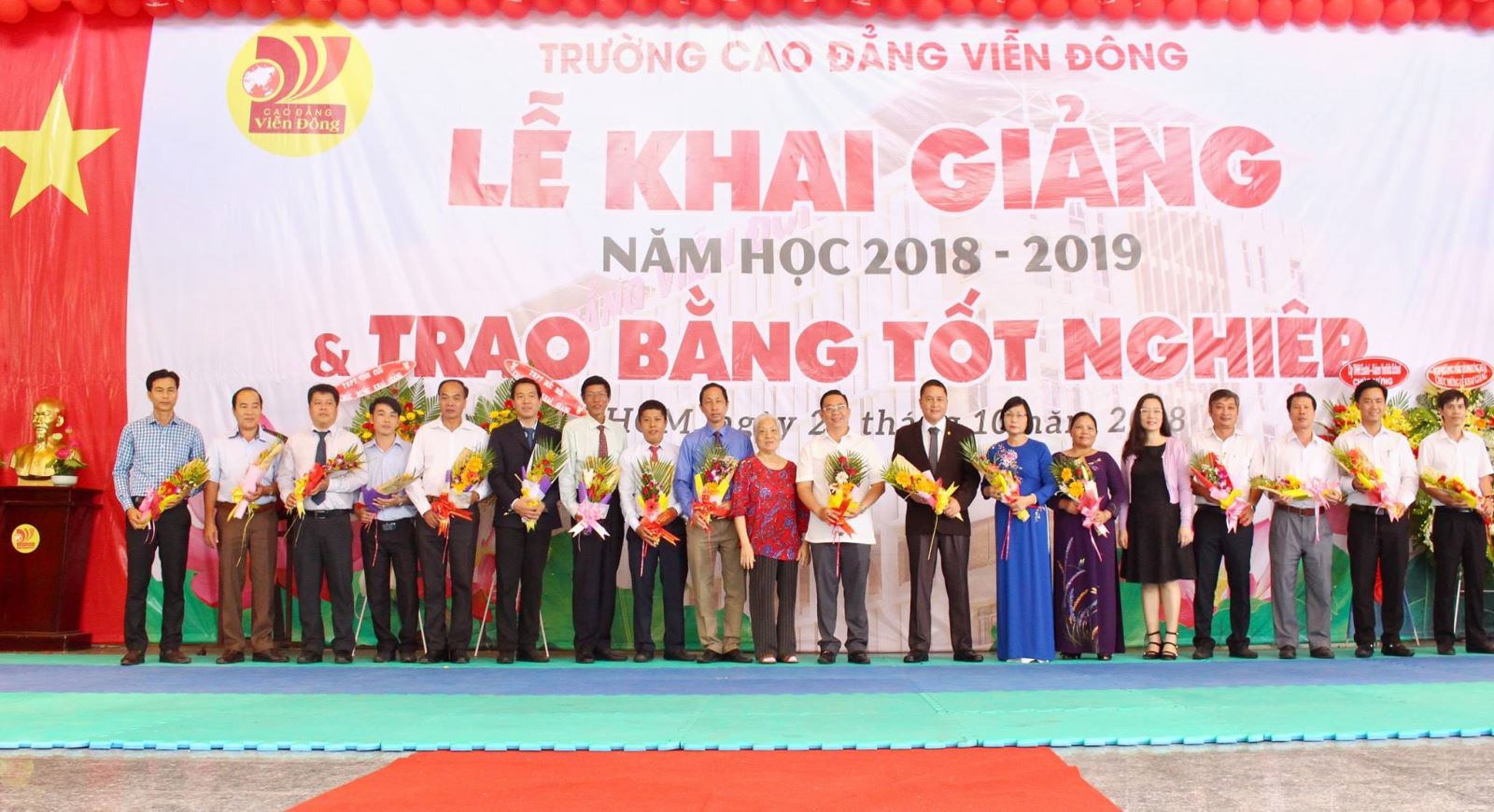 trao hoa tri an