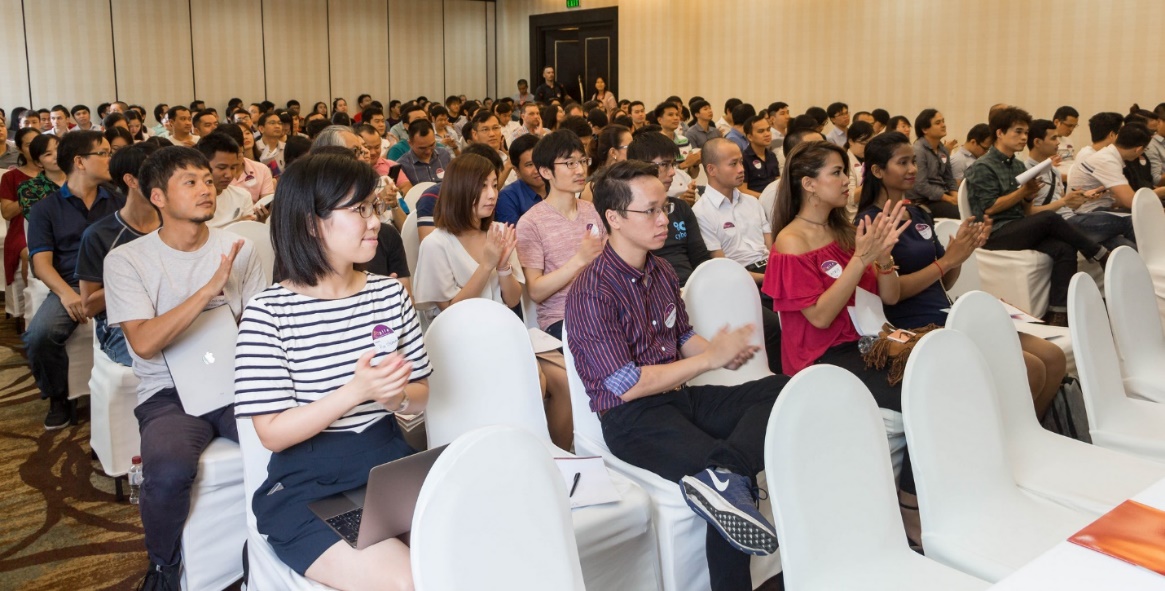 qtsc-dong-to-chuc-agile-2018