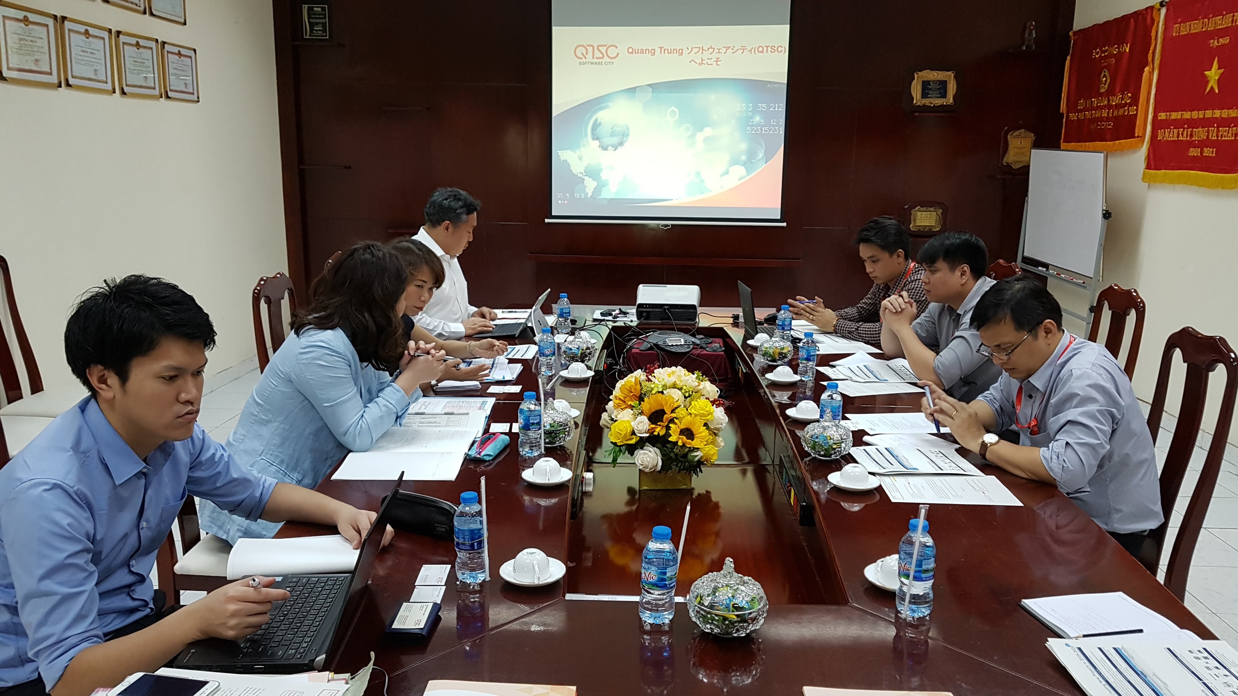 thanh-pho-osaka-lam-viec-tai-qtsc