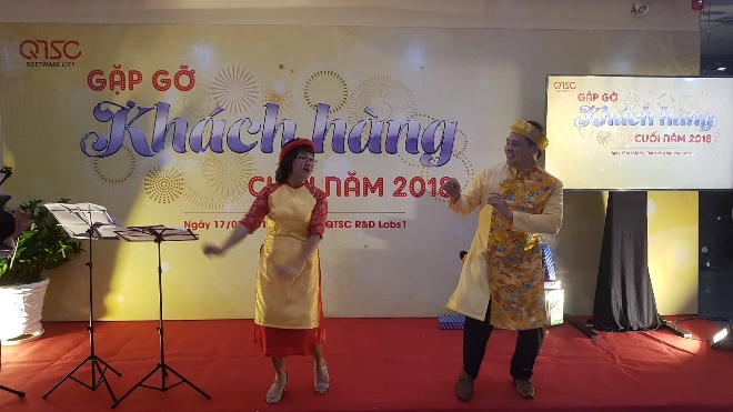 hinh anh khong gian buoi gap go