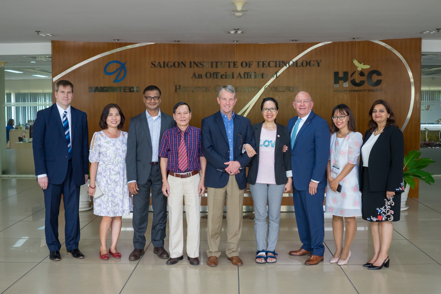 Cơ hội du học chuyển tiếp sang Đại học Houston - Downtown cho sinh viên SaigonTech
