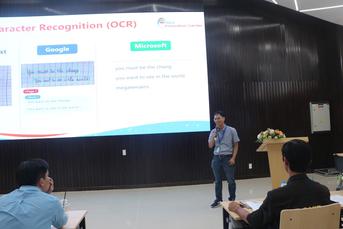 Hình 4: Ông Trần Quang Thắng, Tech Lead, TMA AI Center - So sánh các công nghệ AI/ML và kinh nghiệm áp dụng để giải quyết các bài toán cụ thể về nhận dạng hình ảnh (computer vision, object detection)