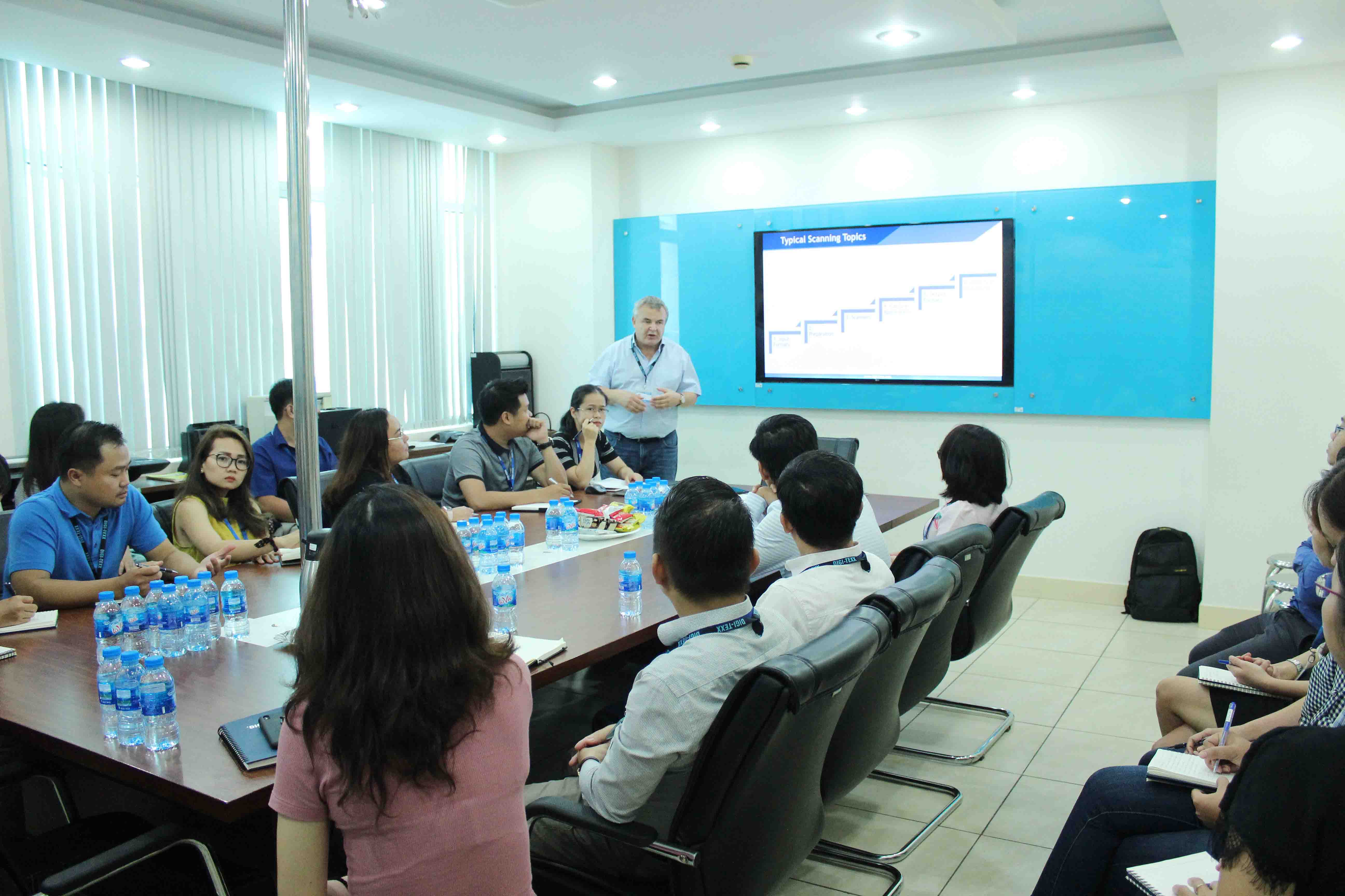 DIGI-TEXX: Workshop about Scanning Solution and Digitization