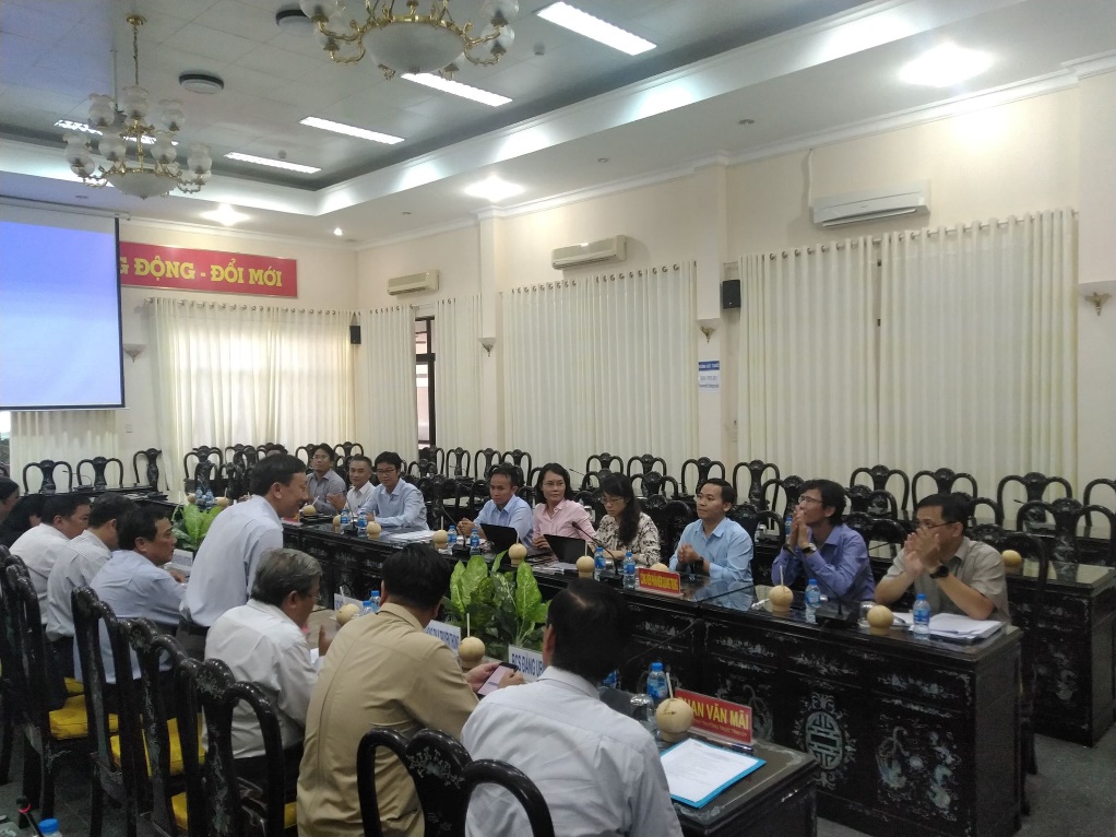 Đoàn làm việc tại UBND tỉnh Bến Tre