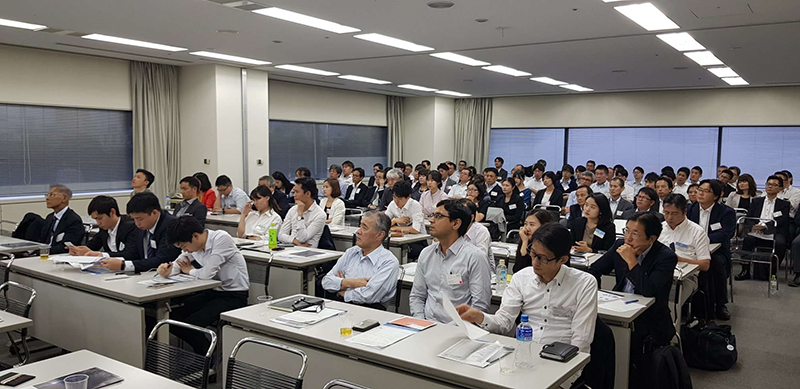 東京でのセミナーや交流会