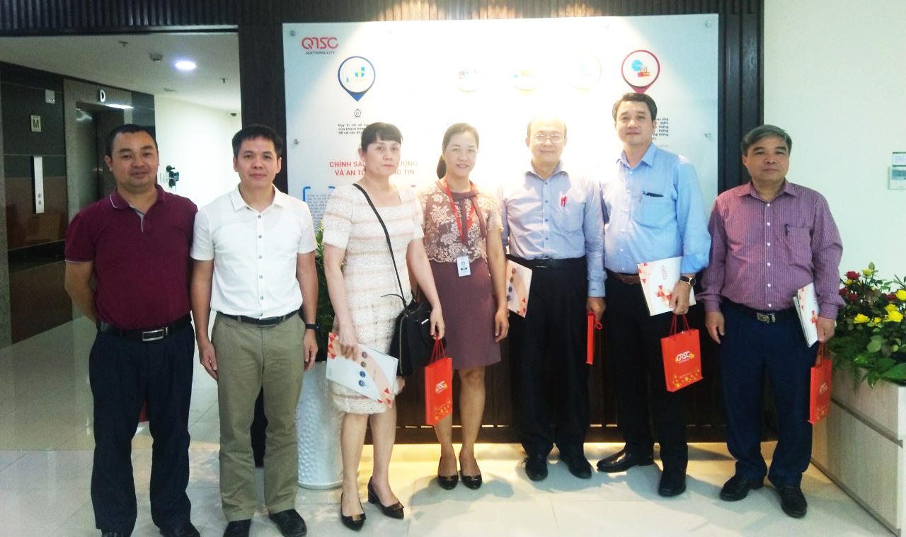 The delegation of Ministry of Science and Technology worked at QTSC