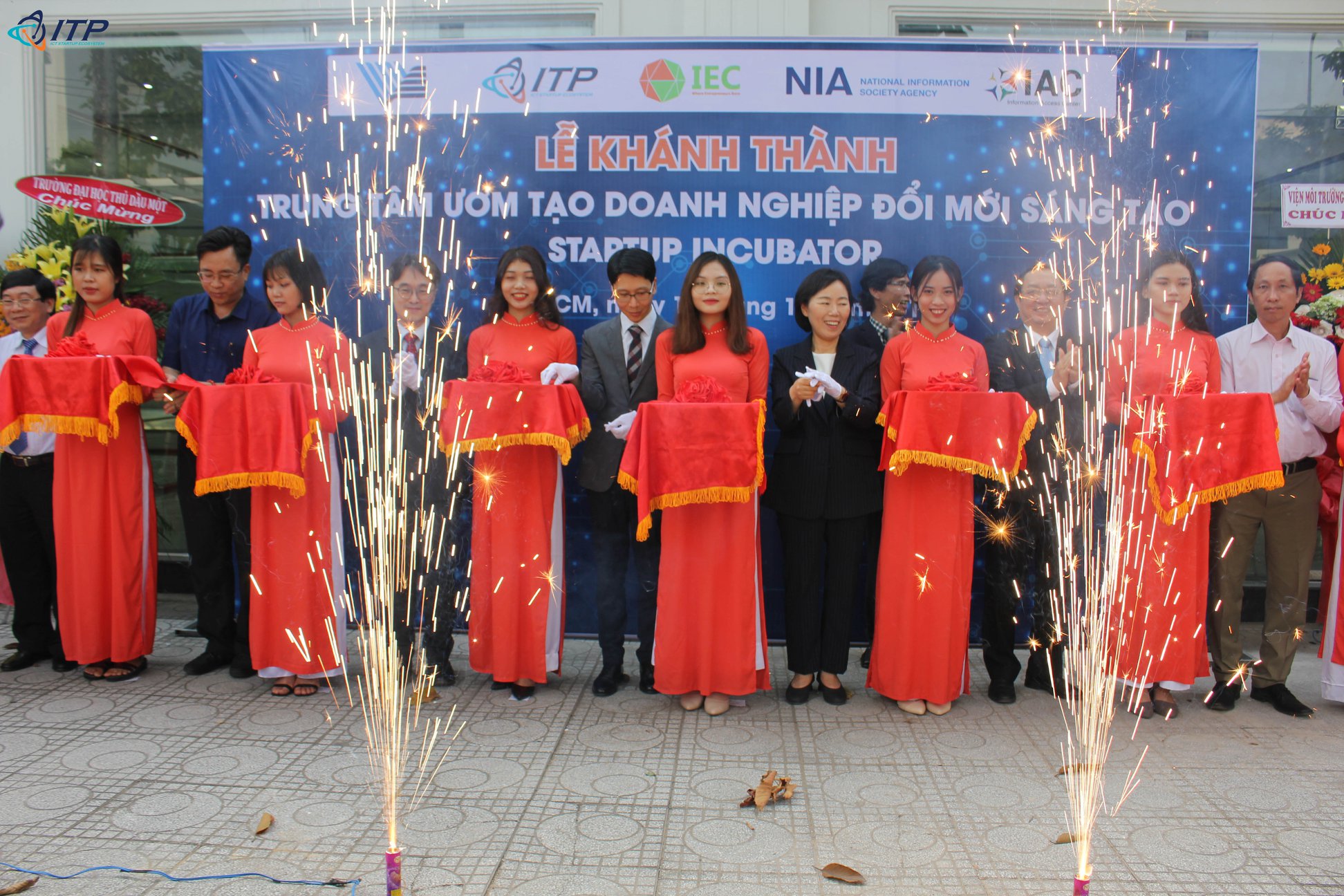 Lễ khánh thành trung tâm đổi mới sáng tạo ĐHQG-HCM – Startup Incubator