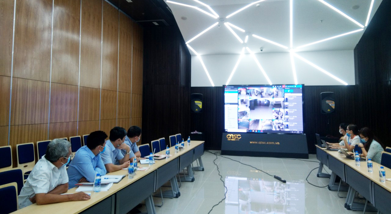 Trung tâm CNTT, đại học Thông tin liên lạc Nha Trang làm việc tại QTSC
