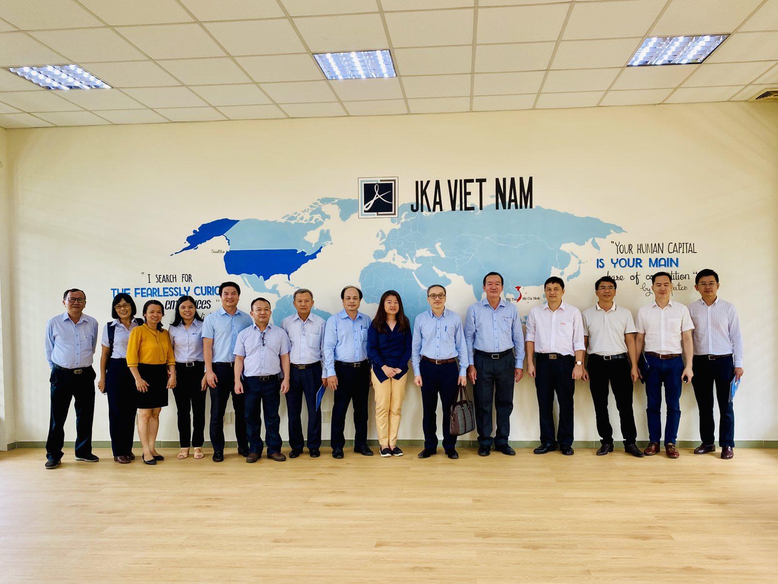 Tham quan công ty JKA Việt Nam