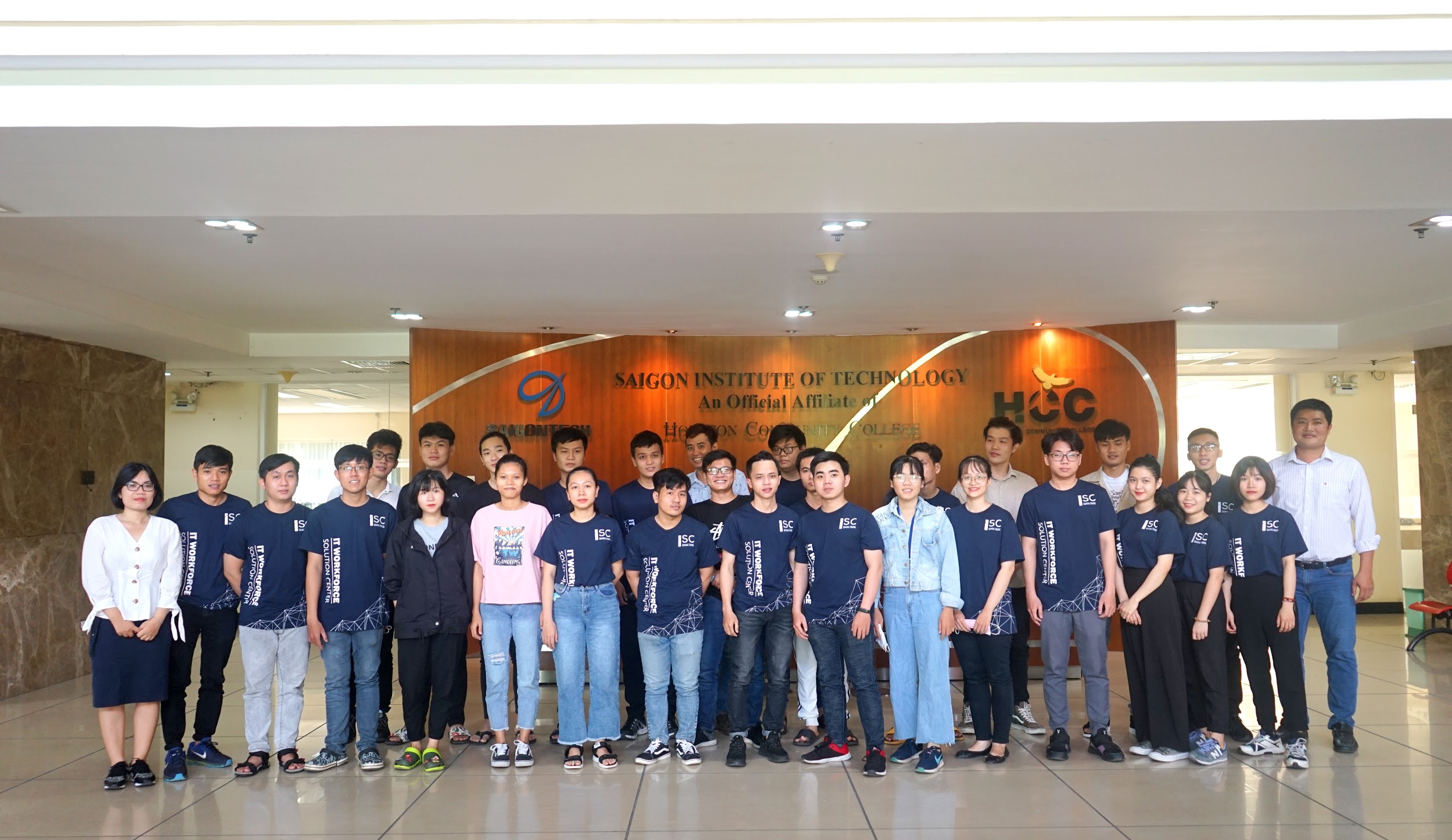 Các học viên Khóa 12 tại Trung tâm ISC - Quang Trung đến từ nhiều trường ĐH và CĐ khu vực TP.HCM