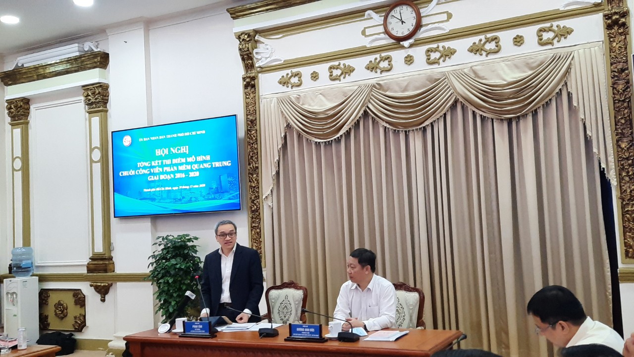 Hình 2: Thứ trưởng Bộ Thông tin và Truyền thông Phan Tâm phát biểu tổng kết tại Hội nghị