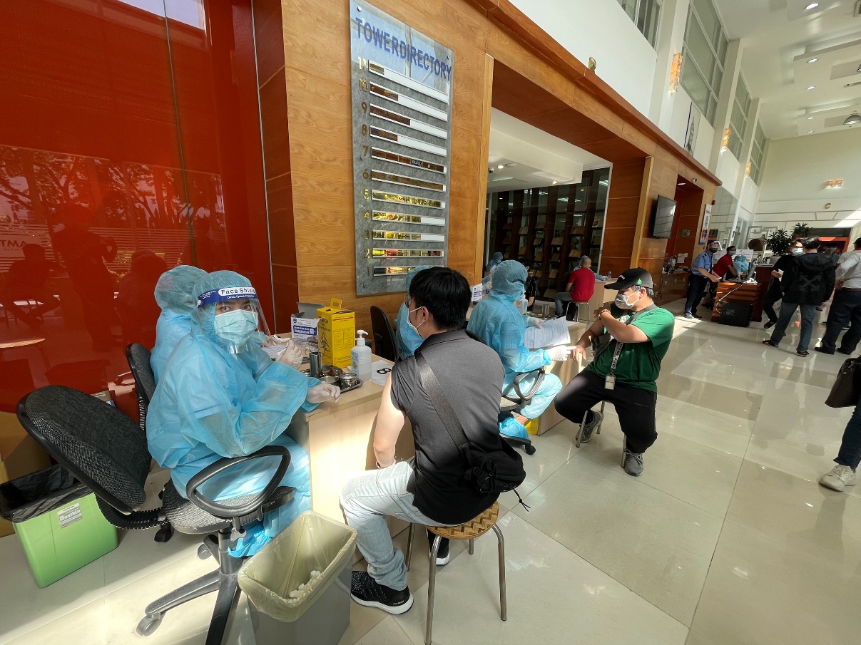 ngày tiêm vaccine phòng Covid-19 thứ 4 tại Công viên phần mềm Quang Trung