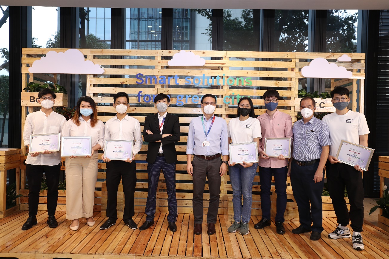 "Greenovator Hackathon 2021 "の上位3チームの受賞について
