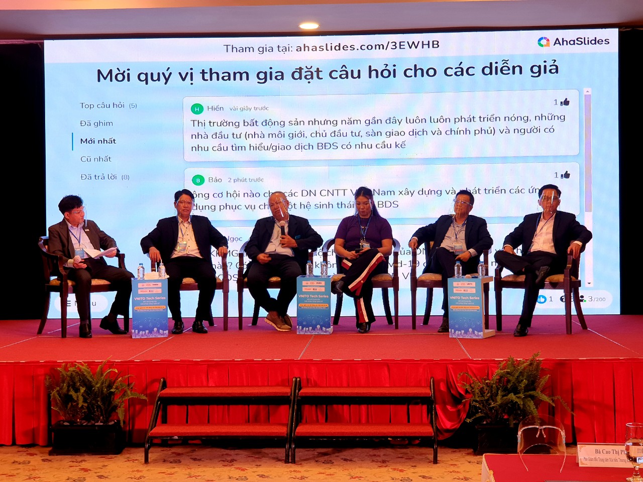 Chia sẻ của các chuyên gia về chuyển đổi số trong lĩnh vực bất động sản, xây dựng tòa nhà thông minh.
