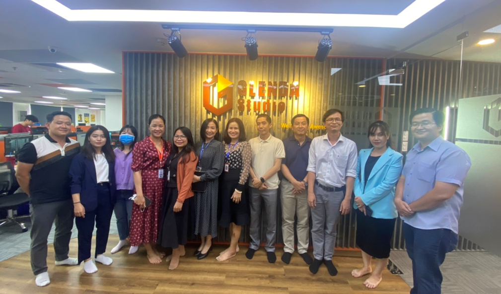 Visiting offices of Anyses, Glenda Studio and VMT Solutions