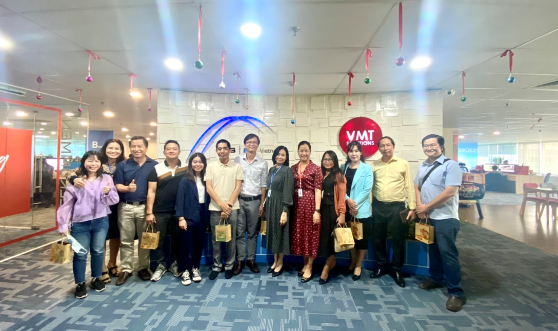 Visiting offices of Anyses, Glenda Studio and VMT Solutions