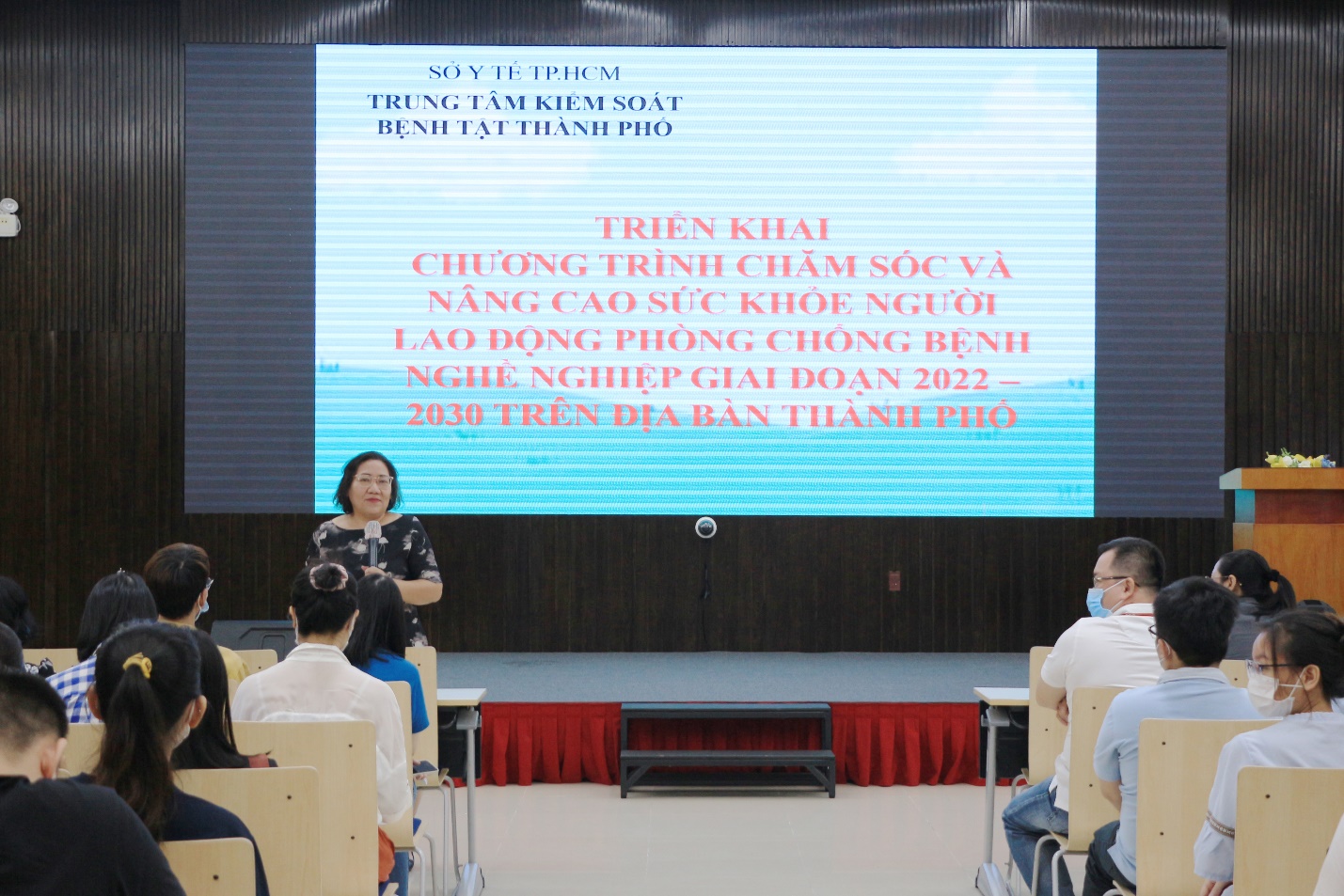 Bác sĩ Nghiêm Hà Phương Minh - Chuyên viên Khoa Bệnh nghề nghiệp, HCDC