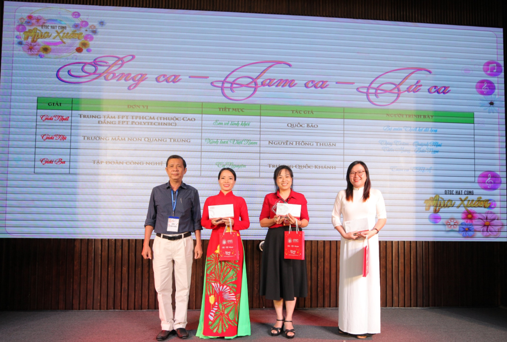 Nội dung Song ca – Tam ca – Tứ ca: Giải Nhất (Bộ môn Thiết kế đồ họa, Trung tâm FPT TPHCM (thuộc Cao đẳng FPT Polytechnic), tiết mục Em về tinh khôi), Giải Nhì (Thùy Trâm - Quỳnh Mai - Tiến Hưng - Bảo Ngọc, Trường mầm non Quang Trung, tiết mục Xinh tươi Việt Nam), Giải Ba (Tam ca TMA, Tập đoàn công nghệ TMA, tiết mục Tự Nguyện)