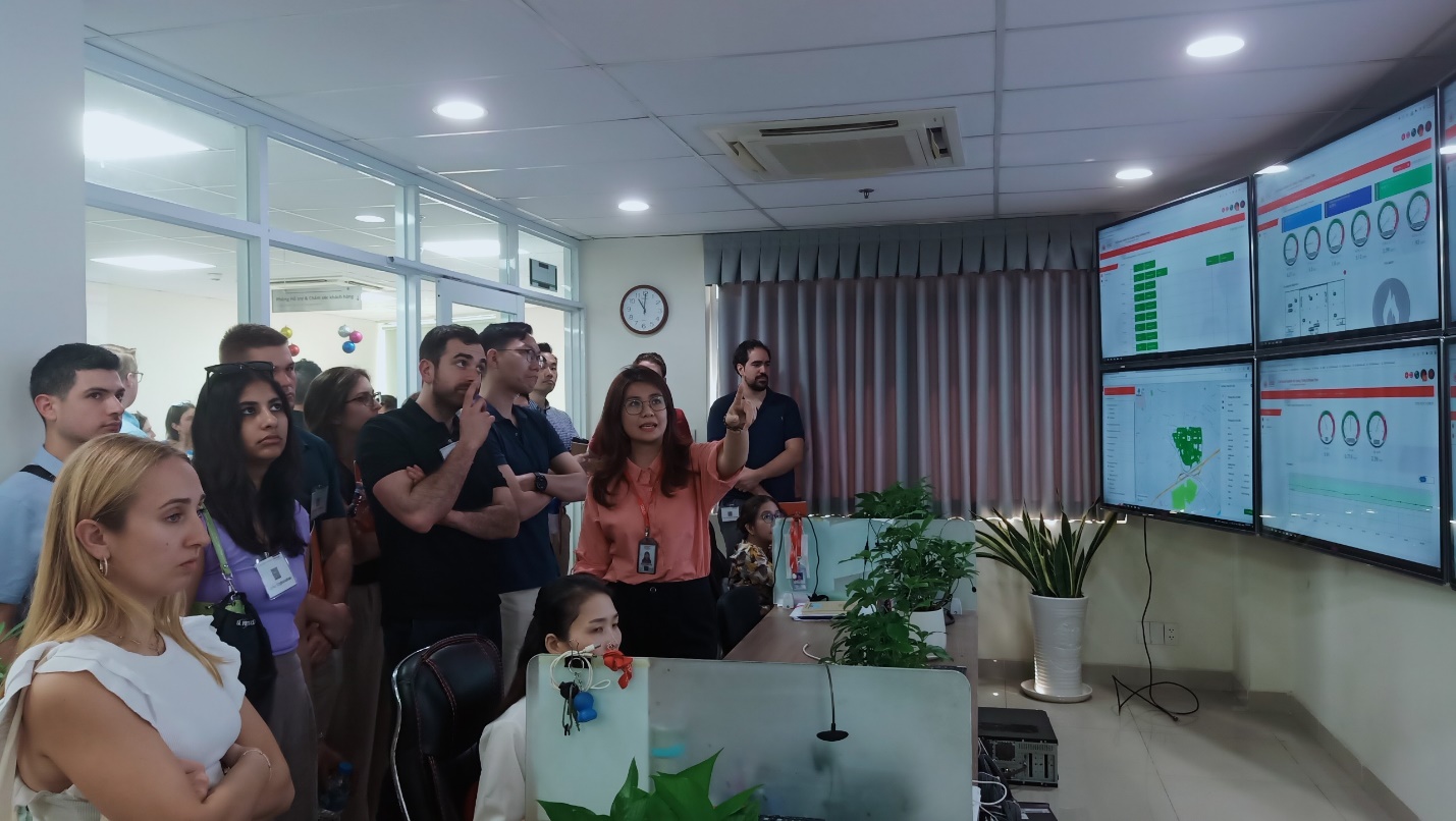 Visiting QTSC IOC