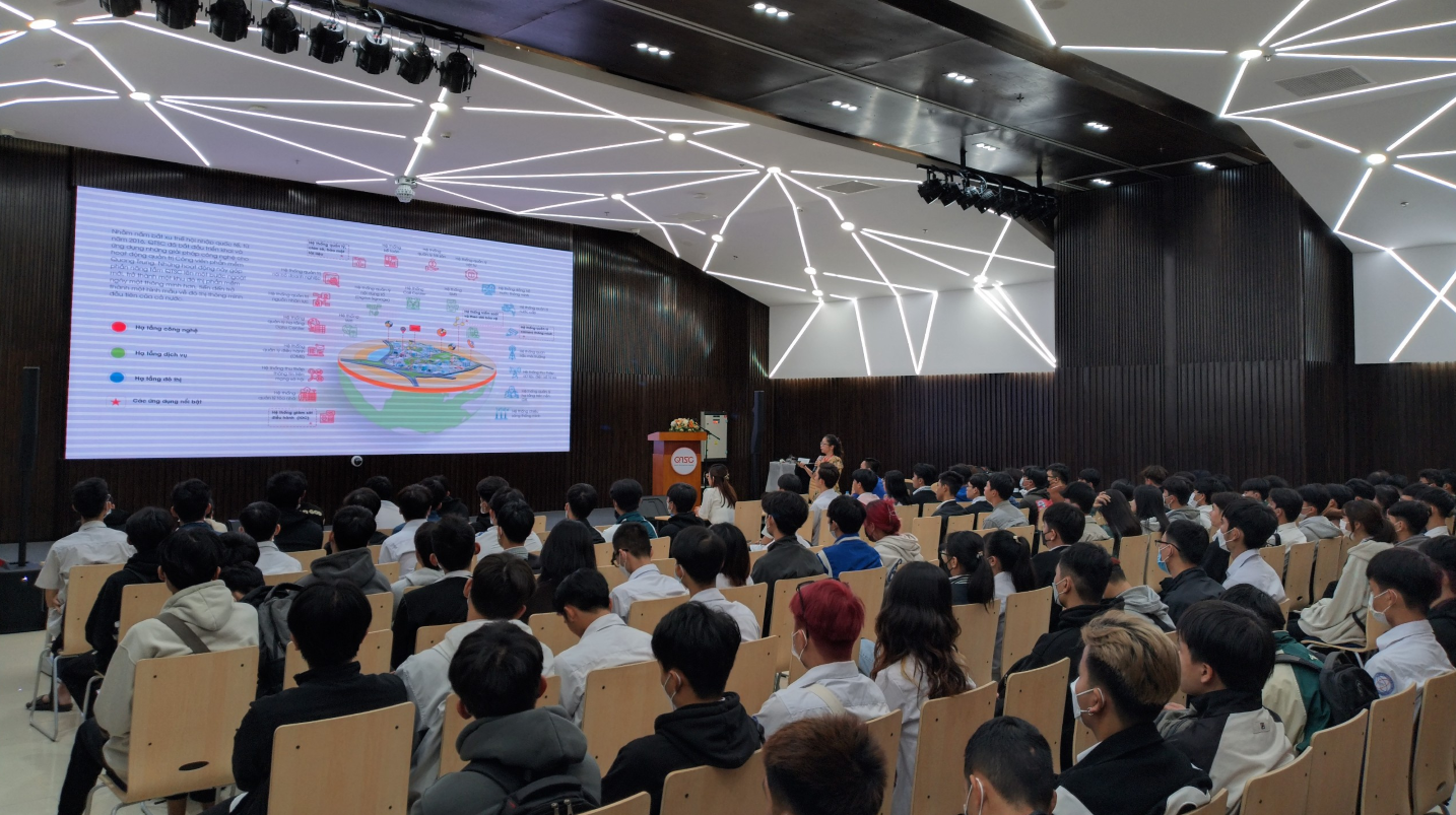 Students listened to an overview of QTSC