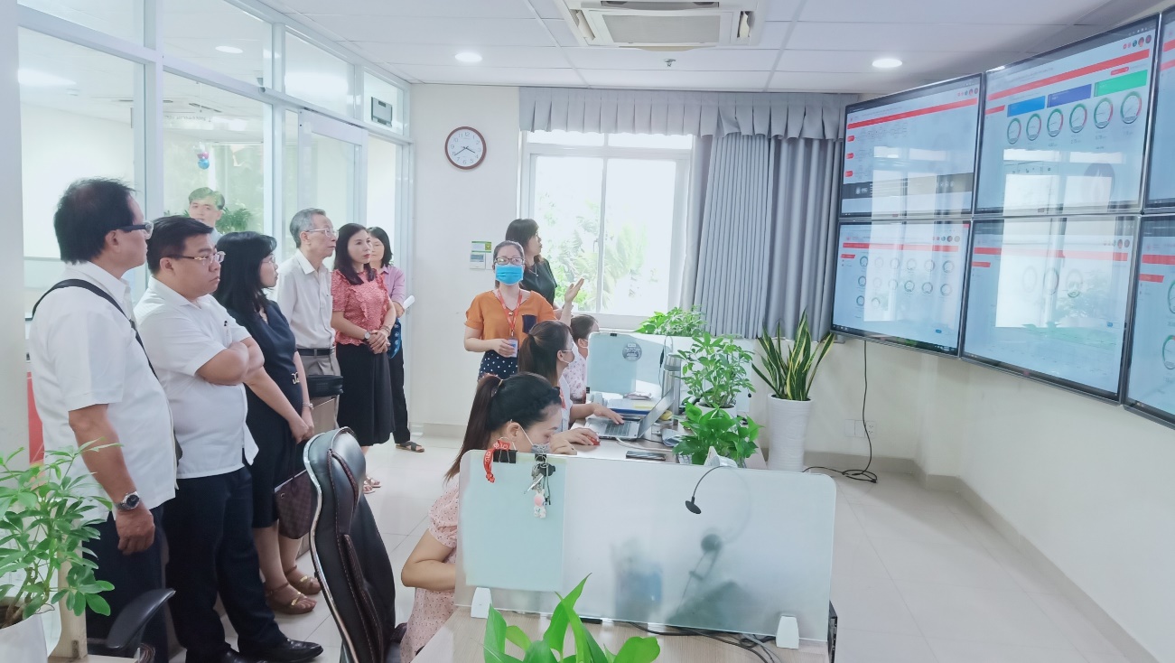 Visiting QTSC IOC