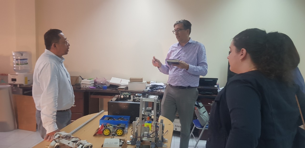 Visiting to find out SMEs’ digital transformation and innovation activities