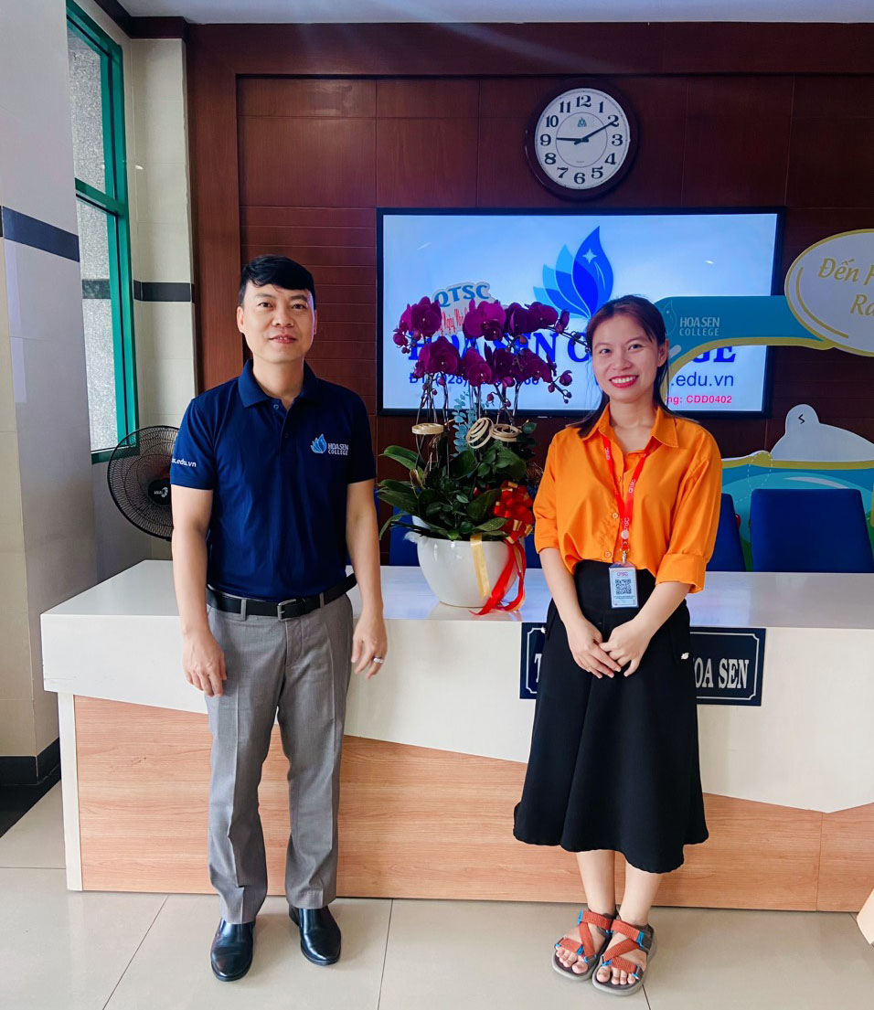 Trường Cao đẳng Hoa Sen