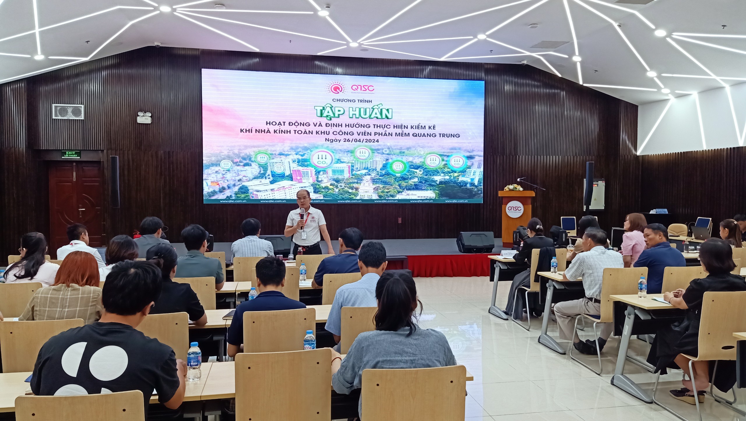 Mr. Vu Quang - Deputy CEO of QTSC delivered the opening speech at the program