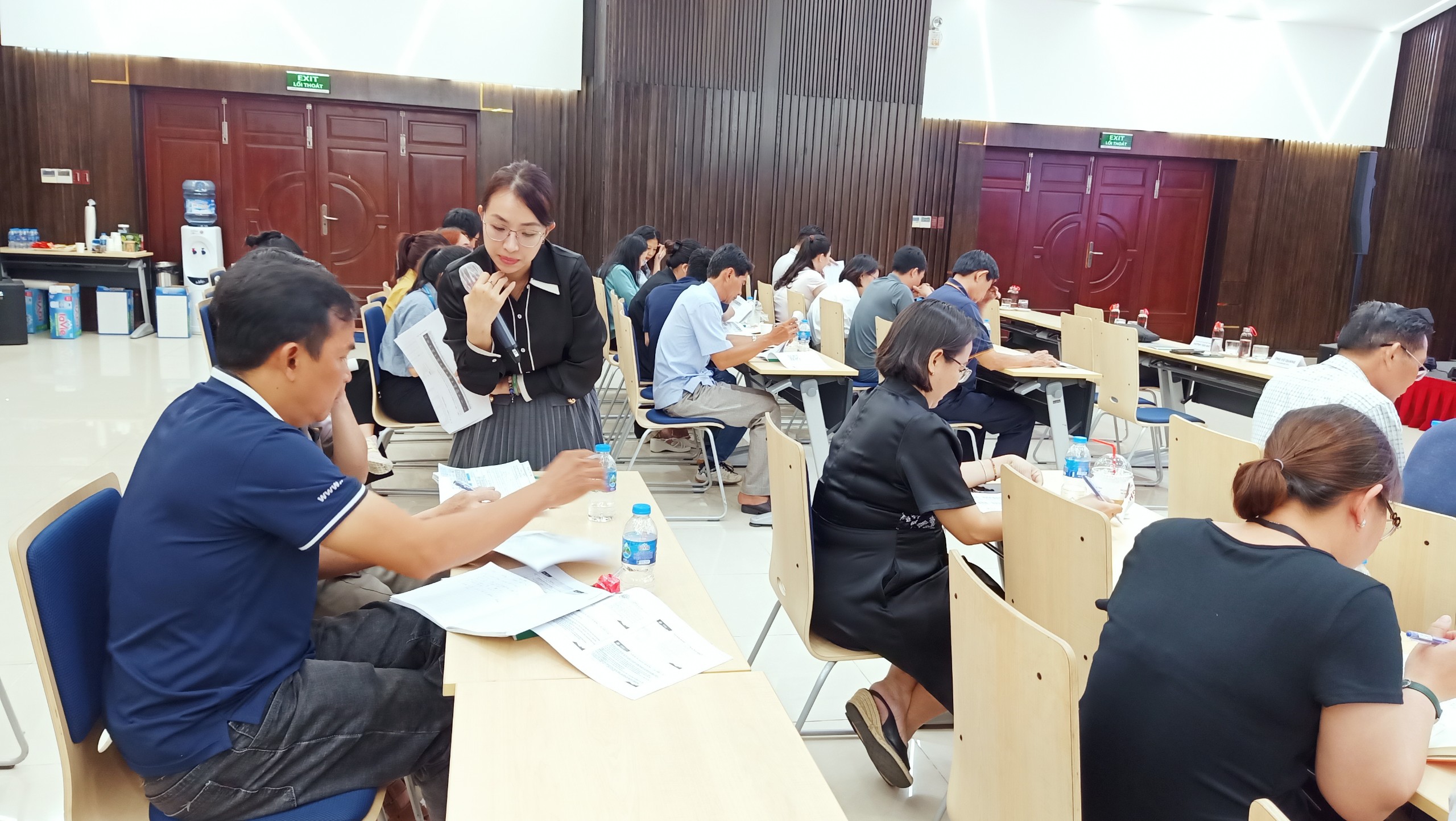 GHG experts shared an overview of GHG inventory, calculation methodologies, and practical guidance on conducting inventory