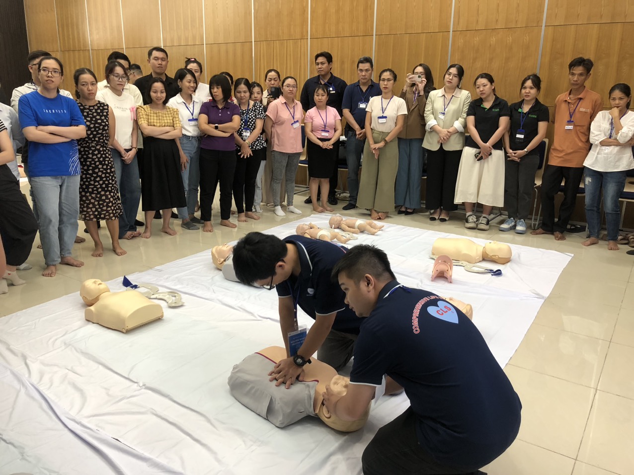 Instructions for performing first aid