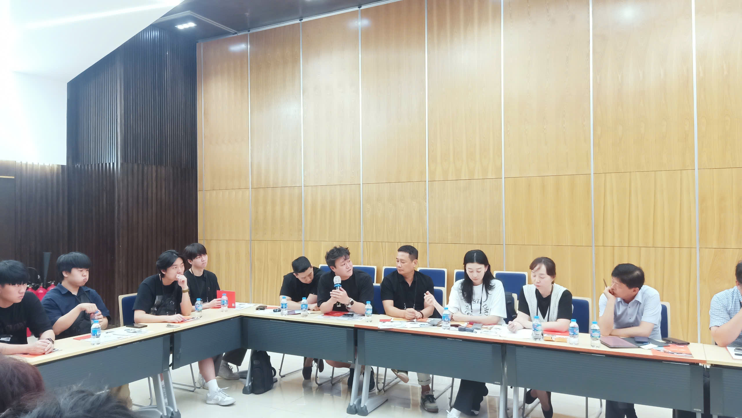 Delegation members asked questions and discussed various topics