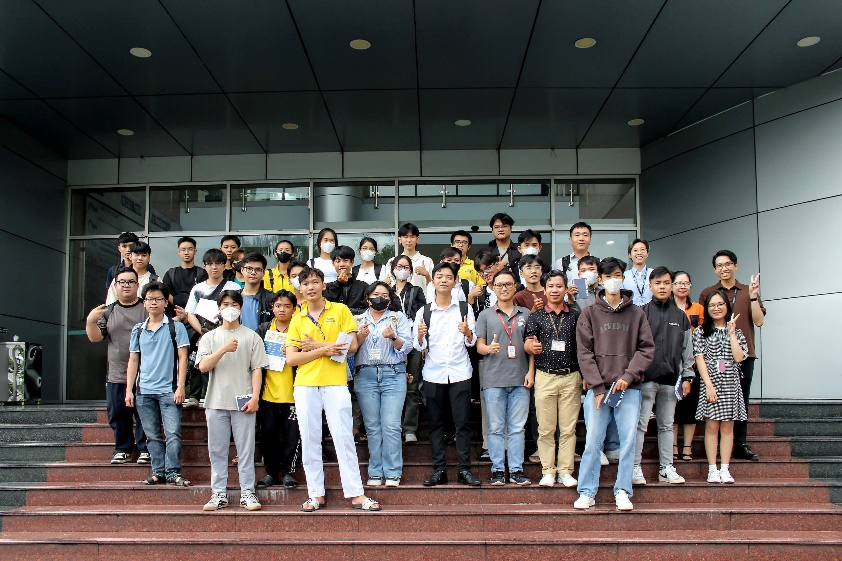 Can Tho University Software Center to visit QTSC