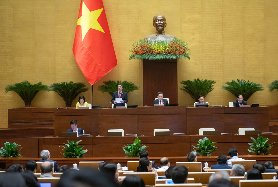 Phó Chủ tịch Quốc hội Nguyễn Đức Hải điều hành nội dung thảo luận. Ảnh: Quochoi.vn