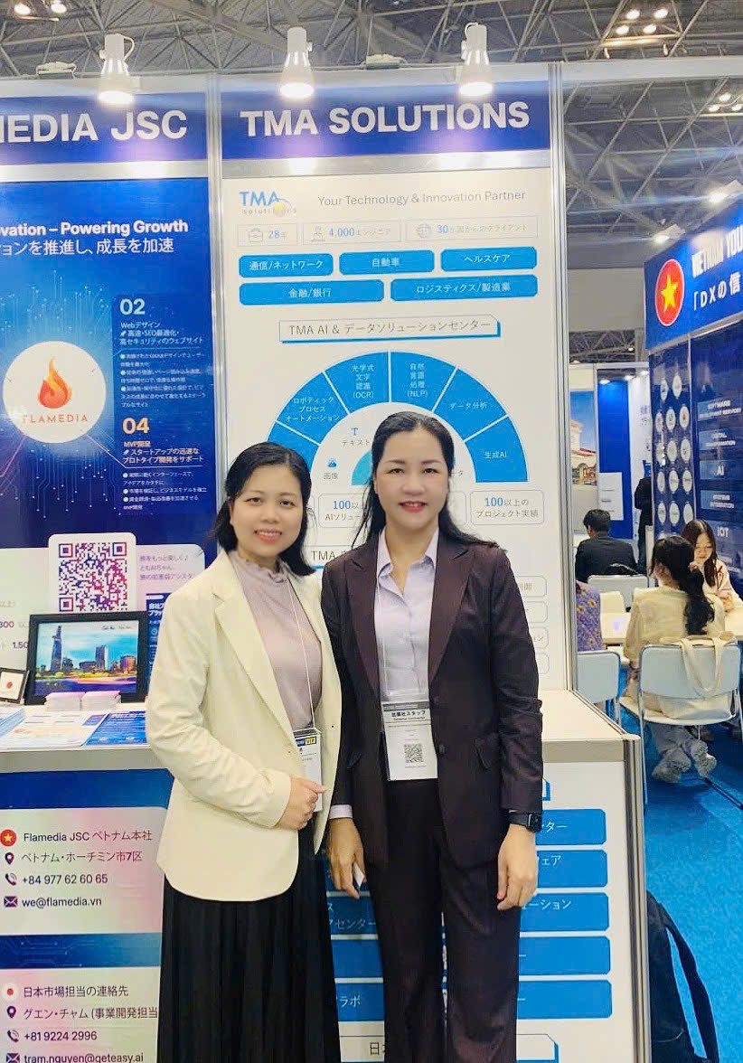 Tham quan và làm việc với các doanh nghiệp tại sự kiện SODEC