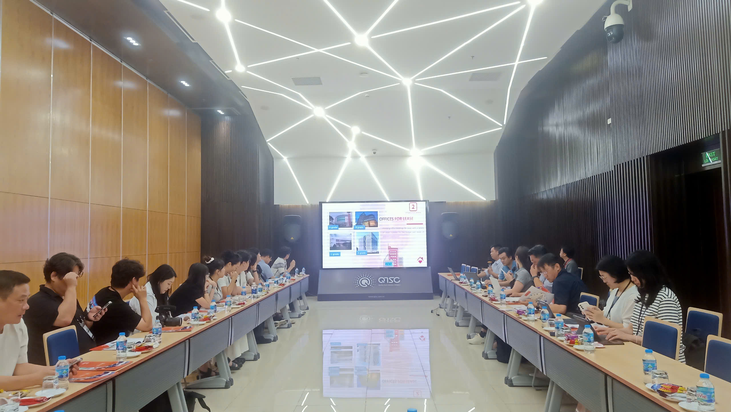 Kangwon National University (KNU), South Korea visited and worked at QTSC
