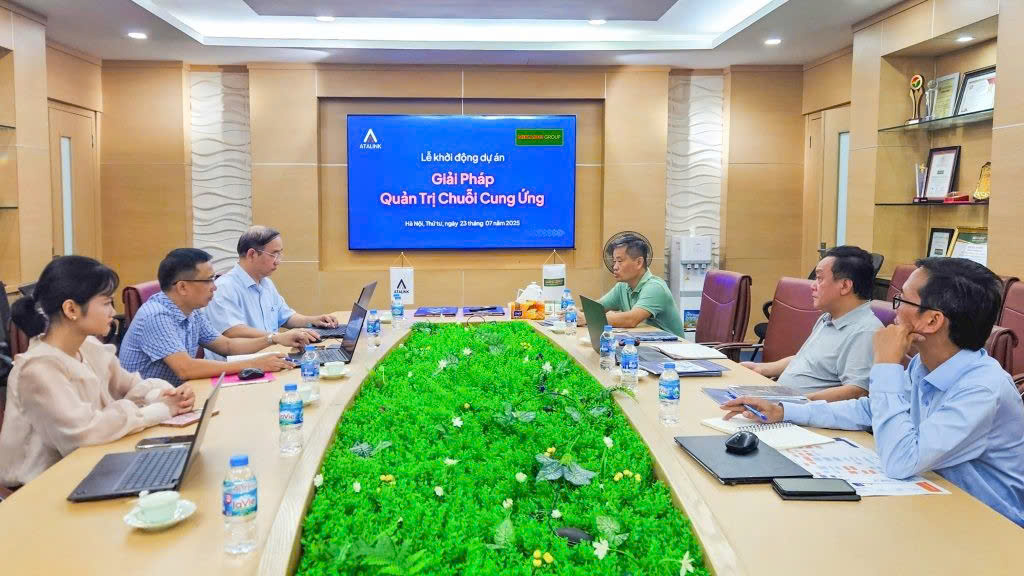 Một số hình ảnh nổi bật tại buổi lễ kick-off: